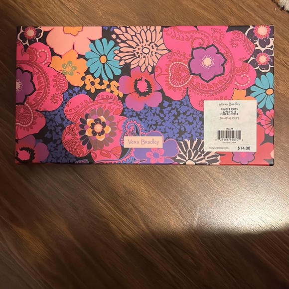 Vera Bradley Binder Clips - Picture 4 of 6